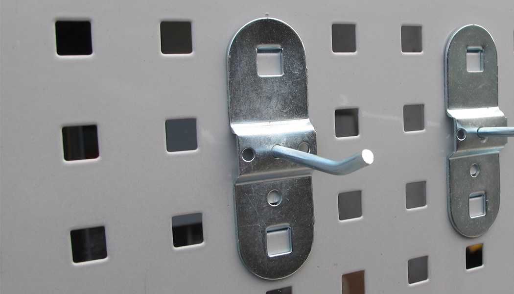 Takım Asma Kancası A-02