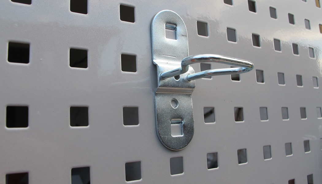 Takım Asma Kancası A-06